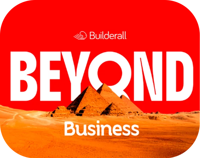 Arte-chave Builderall BEYOND: título branco sobre céu vermelho, pirâmides do Egito e “Business”